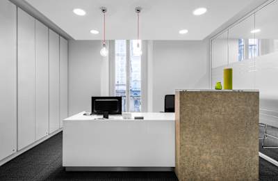 Via Mengoni 4, 20121