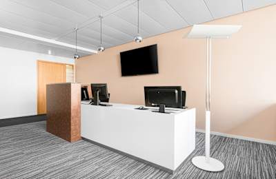 Rue du Commerce 4, Rhône 8 Building, 2nd floor, CH-1204