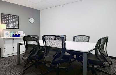 21 King Street West, 5th Floor, L8P 4W7