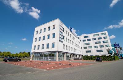 Regus Roeselare West Wing Park, Kwadestraat 149 bus 0.1, 8800
