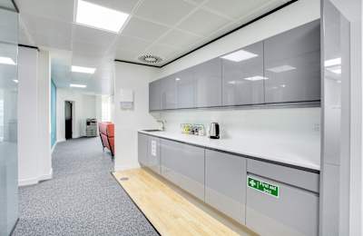 Station View, Guildford, GU1 4AR