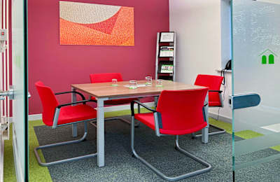 Metcalf Way, Crawley, RH11 7XX