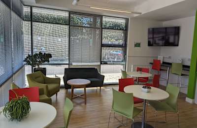 Bridge Road, Haywards Heath, RH16 1UA