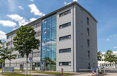 Flughafenstrasse 118, Flughafenstr. 118, 90411