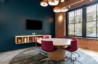 450 Alaskan Way South, Suite 200, 98104