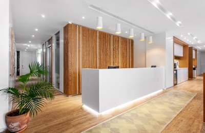 2/F, Icon Park Hotel, No. 310, Maneenopparat Road, Sriphoom Sub-district, 50200