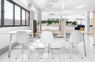 Bird Sanctuary, Buiding B, 3201