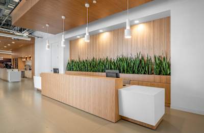 5200 Yonge Street, North York, M2N 5P6