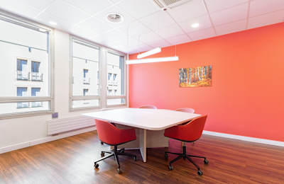 Via Canova 15, CH-6900