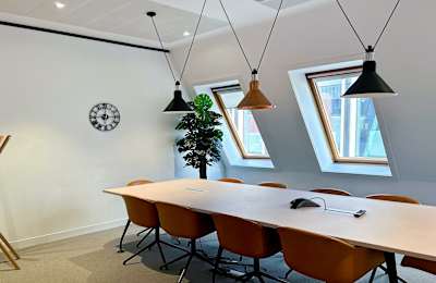 100 West George Street, Glasgow Central, G2 1PP