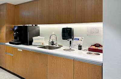 200 Hennessy Road, 2/F - 11/F