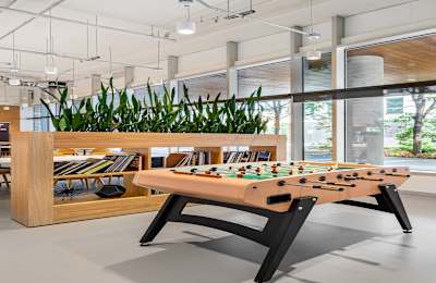 75 Queen St., Suite 1400, H3C 2N6