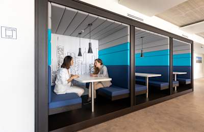 Esplanade de Pont-Rouge 4, 5th floor, CH-1212