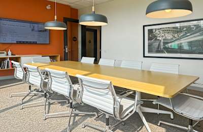 34 Minowan Miikan Lane, M6J 0G3