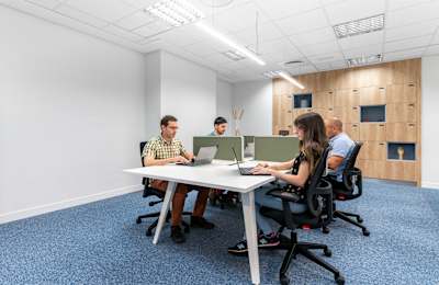 Calle Berna nº1 , planta 1, 45003