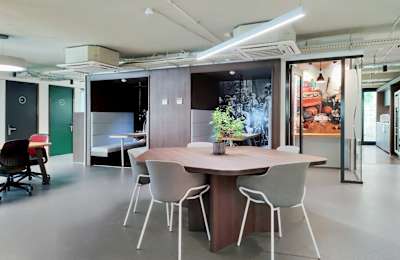 Junction Business Centre, Sqaq Lourdes, SWQ 3334