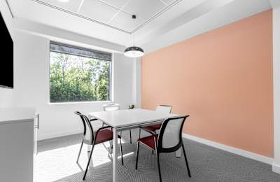 Concorde Park, Maidenhead, SL6 4FJ