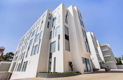 Boulevard du 11 Décembre, Val D'Hydra