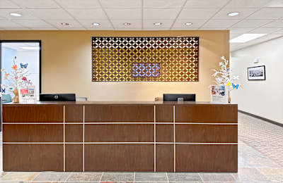 4 Research Drive, One Reservoir Corporate Centre, Suite 402, 06484