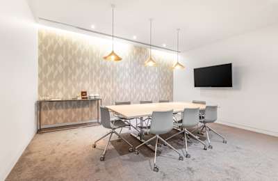 St. James 8 St James Square, St James, SW1Y 4JU