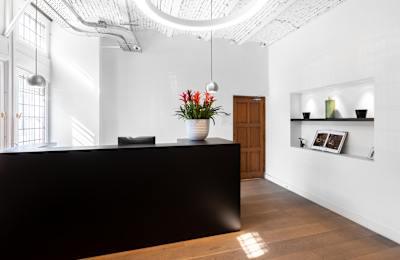 Nieuwezijds Voorburgwal 104-108, 1012 SG