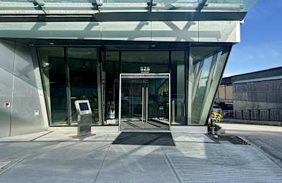800-525 West 8th Avenue, V5Z 1C6