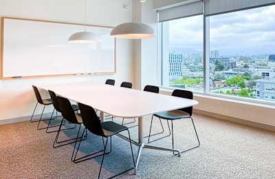 800-525 West 8th Avenue, V5Z 1C6