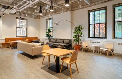 320 Bay Street, 101, 101, M5H 4A6