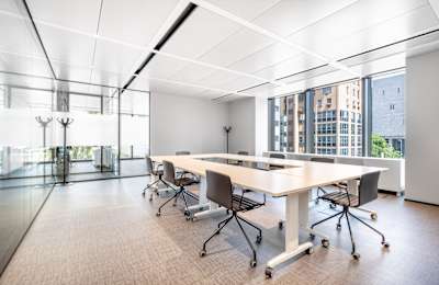 COPERNICO Isola for S32,  Via Filippo Sassetti 32, 20124