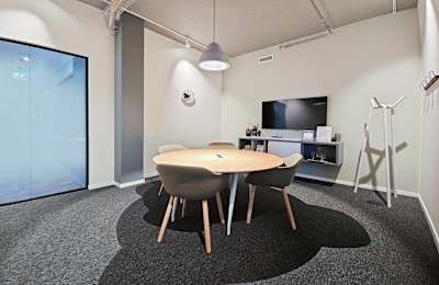 Hagenholzstrasse 56, 7th Floor, 8050