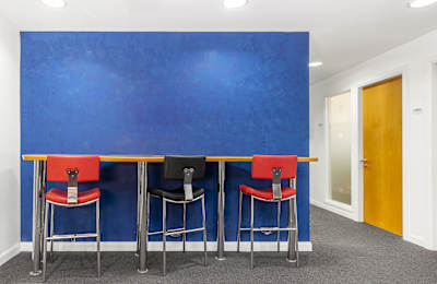 Almoayyed Tower, 21st & 22nd Floors, Seef District