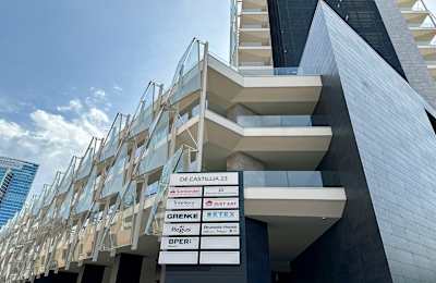 Via Gaetano de Castillia, 23, 20124