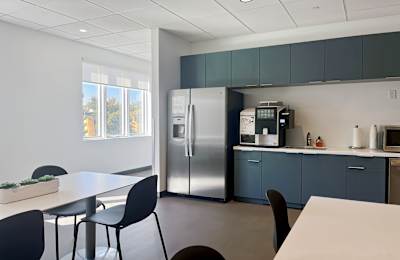 61 W Palisade Ave, 2B, 07631