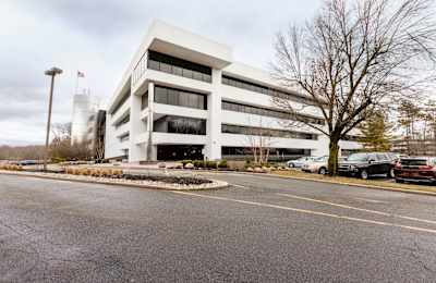 101 Eisenhower Parkway, Suite 300, 07068