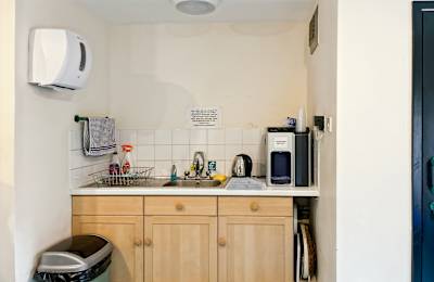 Claydon House Business Centre, 1 Edison Road, Aylesbury, HP19 8TE