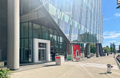 7300 Edmonds St, #800, V3N 0G8