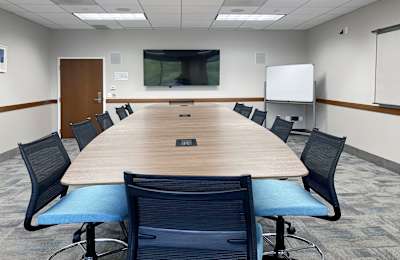 2003 S Easton Rd, Suite 308, 18901