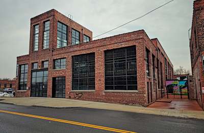 155 Chandler St, 14207