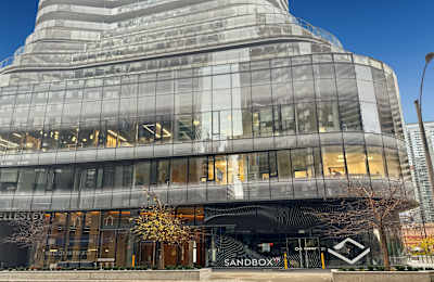 15 Wellesley Street West, Suite 201, M4Y 0G7