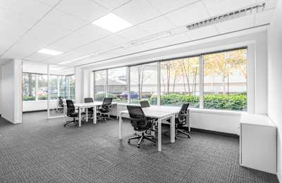 4 Maxwell Road, Borehamwood, WD6 1JN