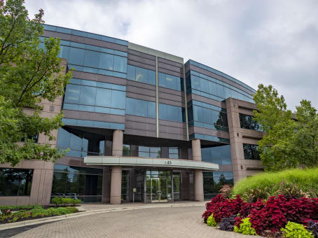 Building at 545 Metro Place South, Suite 100 in Dublin 1