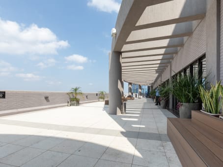 Building at 4th Floor Edificio Citicenter, Av. Francisco Solano Lopez 3794, 1892 in Asuncion 1