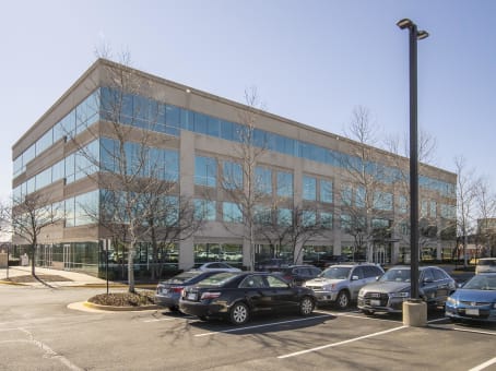 Building at 20130 Lakeview Center Plaza, Suite 400 in Ashburn 1