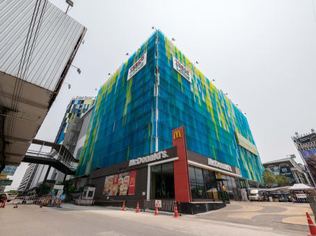 建筑位于SRI RACHA12th Floor Harbor Mall, 4/222 Moo10, Sukhumvit Road, Tungsukha 1