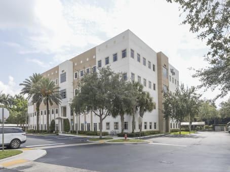 Building at 2054 Vista Parkway, Suite 400 in West Palm Beach 1