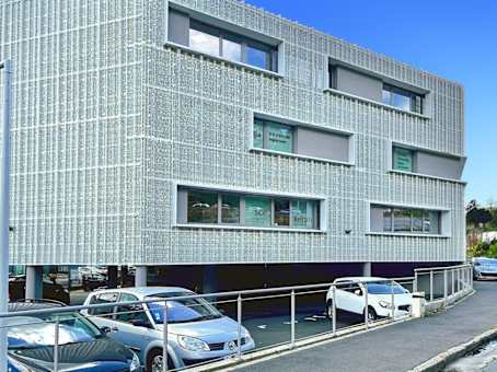 建筑位于长沙市华远国际中心11层湘江中路36号, 天心区 1