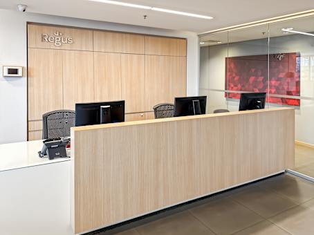 Wtorre Jk Building Nearest Virtual Offices Regus Tr