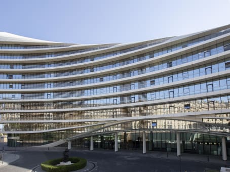 Building at Baku White City Business Centre, 5th floor in Baku 1