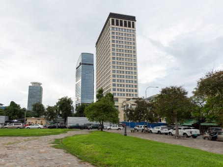 建筑位于金边Building #19&20, Street 106, Exchange Square, 14th Floor 1