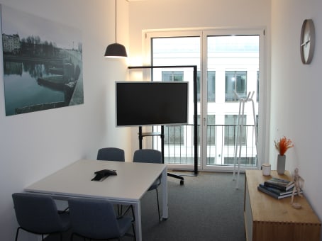 建筑位于RegensburgJohanna-Kinkel-Straße 1 + 2 1